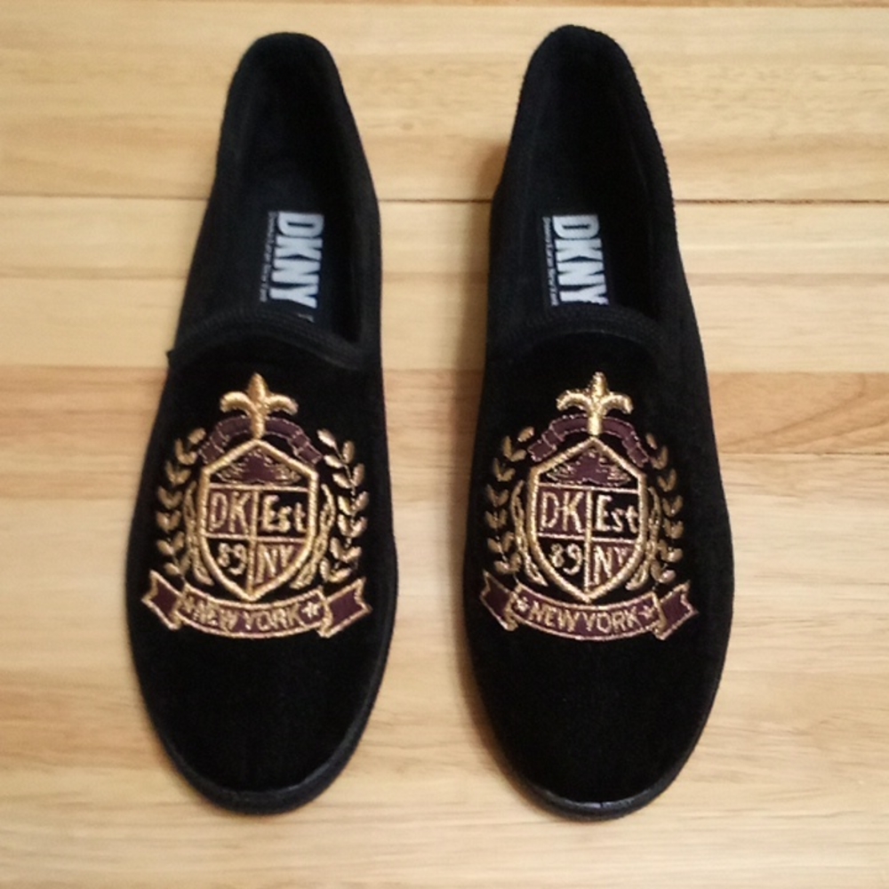 DKNY Black Velvet with gold logo embroidered, size 36 to 37, Black Man made sole